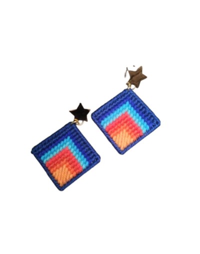 Aretes elaborados en tejido Bargello - Pájaros y naturaleza