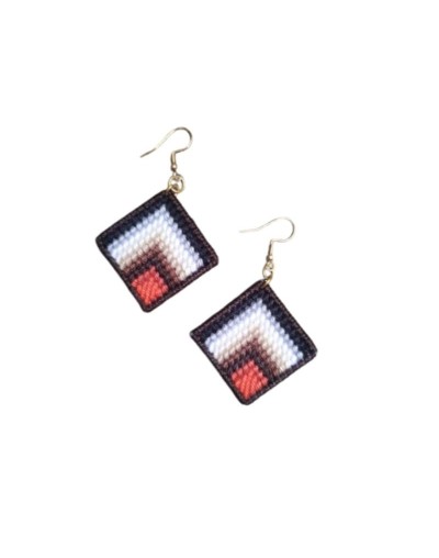 Aretes elaborados en tejido Bargello - Pájaros y naturaleza