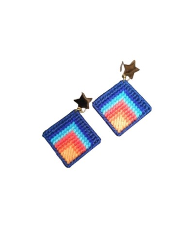 Aretes elaborados en tejido Bargello - Pájaros y naturaleza