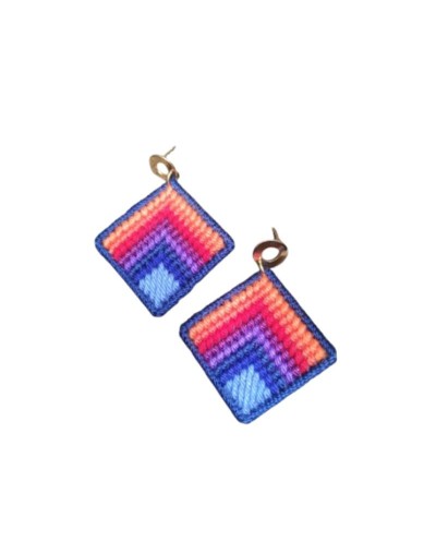 Aretes elaborados en tejido Bargello - Pájaros y naturaleza