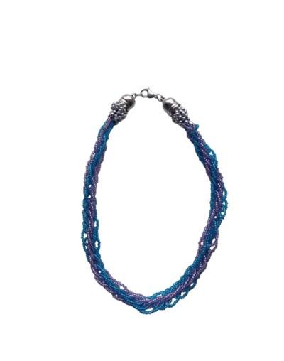 Collar Kumihimo con mostacillas azules y moradas