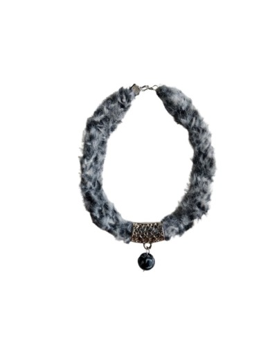 Collar Gargantilla de Piel Sintética en Macramé 