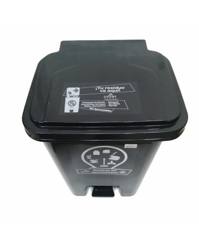 Caneca Plástica de 35 Litros de Pedal