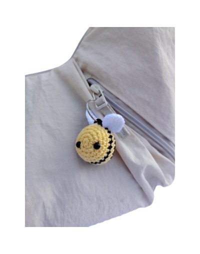 Llavero Abeja en Amigurumi HOOKUMI 