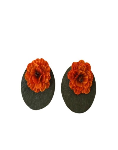 ARETES EN CUERO Y AMERO COLOR TERRACOTA