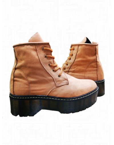 Botas Cortas  Botines con plataforma tipo Martens color miel