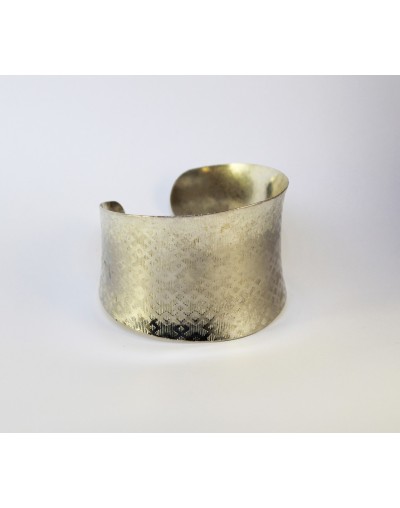 Brazalete texturizado