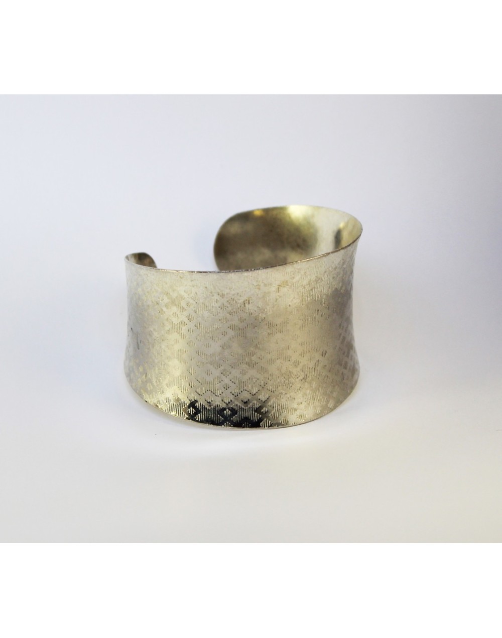 Brazalete texturizado