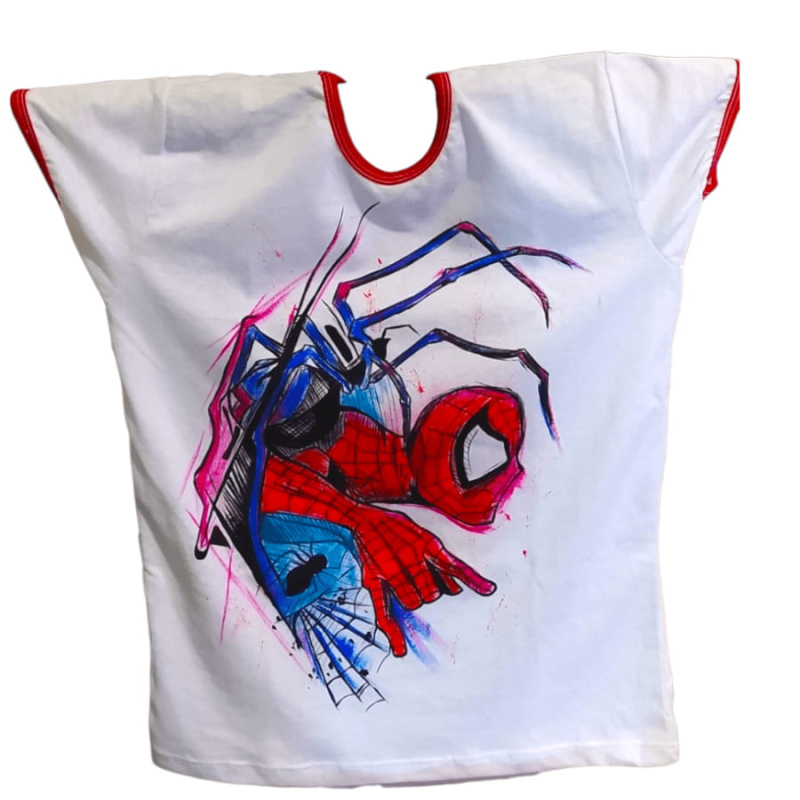 Camiseta pintada a mano de spiderman