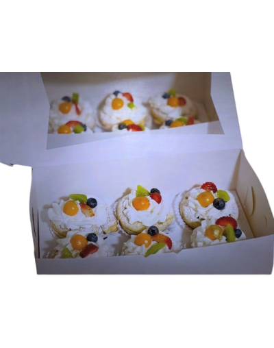 Canastas de frutas en base de hojaldre