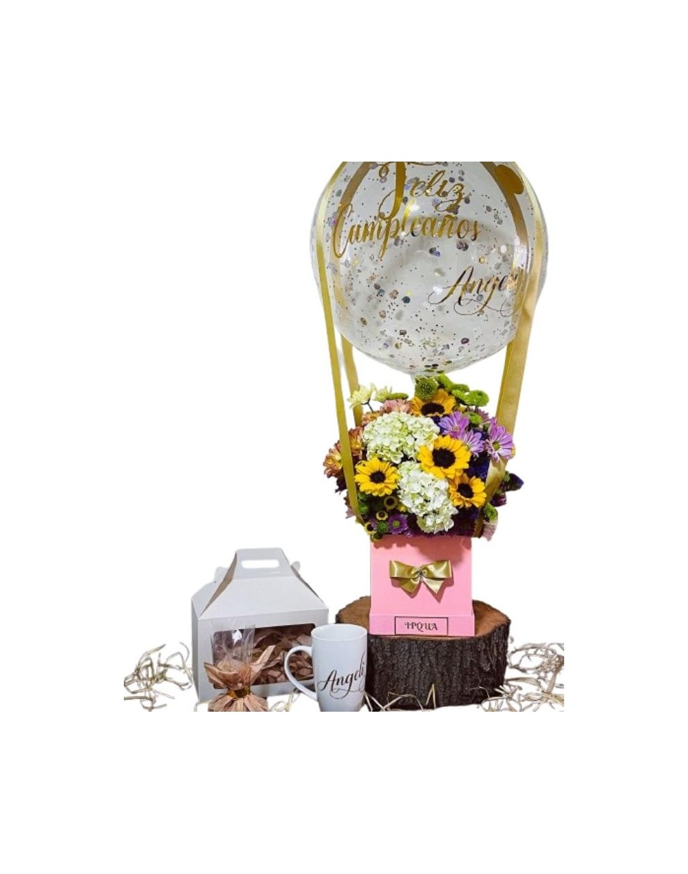 Arreglo floral con globo burbuja personalizado+ mug y chocolates