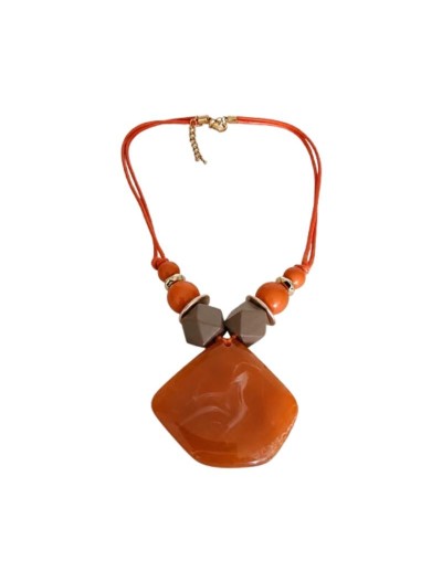 Collar Geométrico Grande en Resina