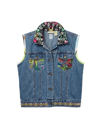 CHAQUETA DE JEAN REDISEÑADA
