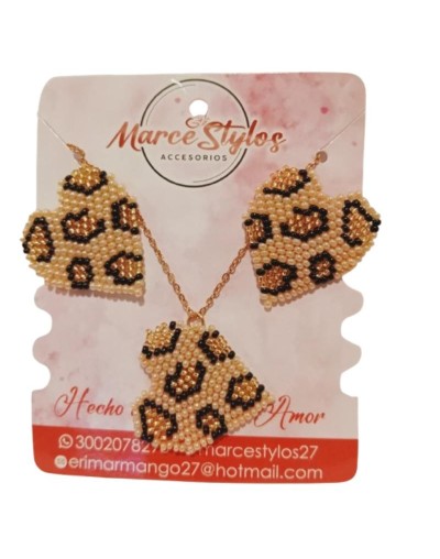 Juego beige animal print