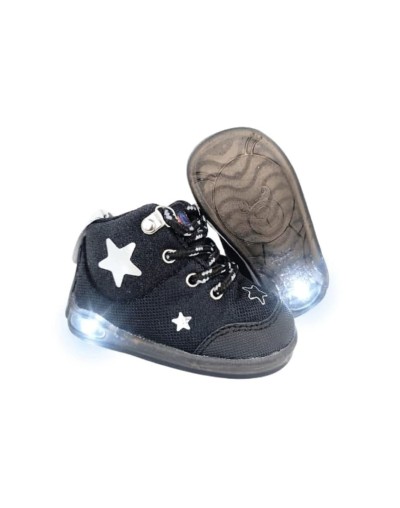 2381 Botas Outdoor Niño Color Negro