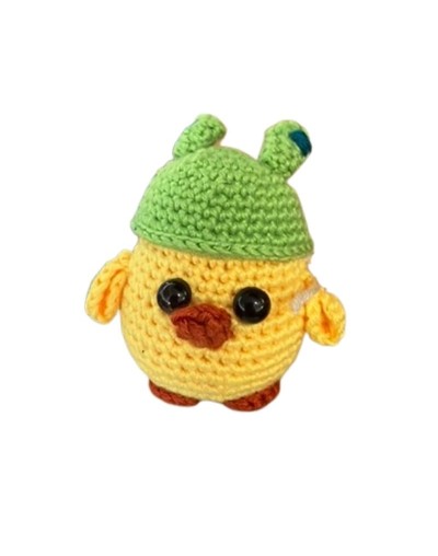 Amigurumi Pollo con sombreros intercambiables tejido a mano | Julina