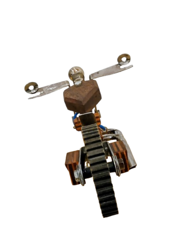 Ecodiseño de Autor Colección: Rutas Residuales Pieza: Obra Única  Chopper
