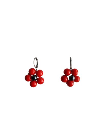 Aretes Flor de Perlas Rojas y Acerina Plateada 