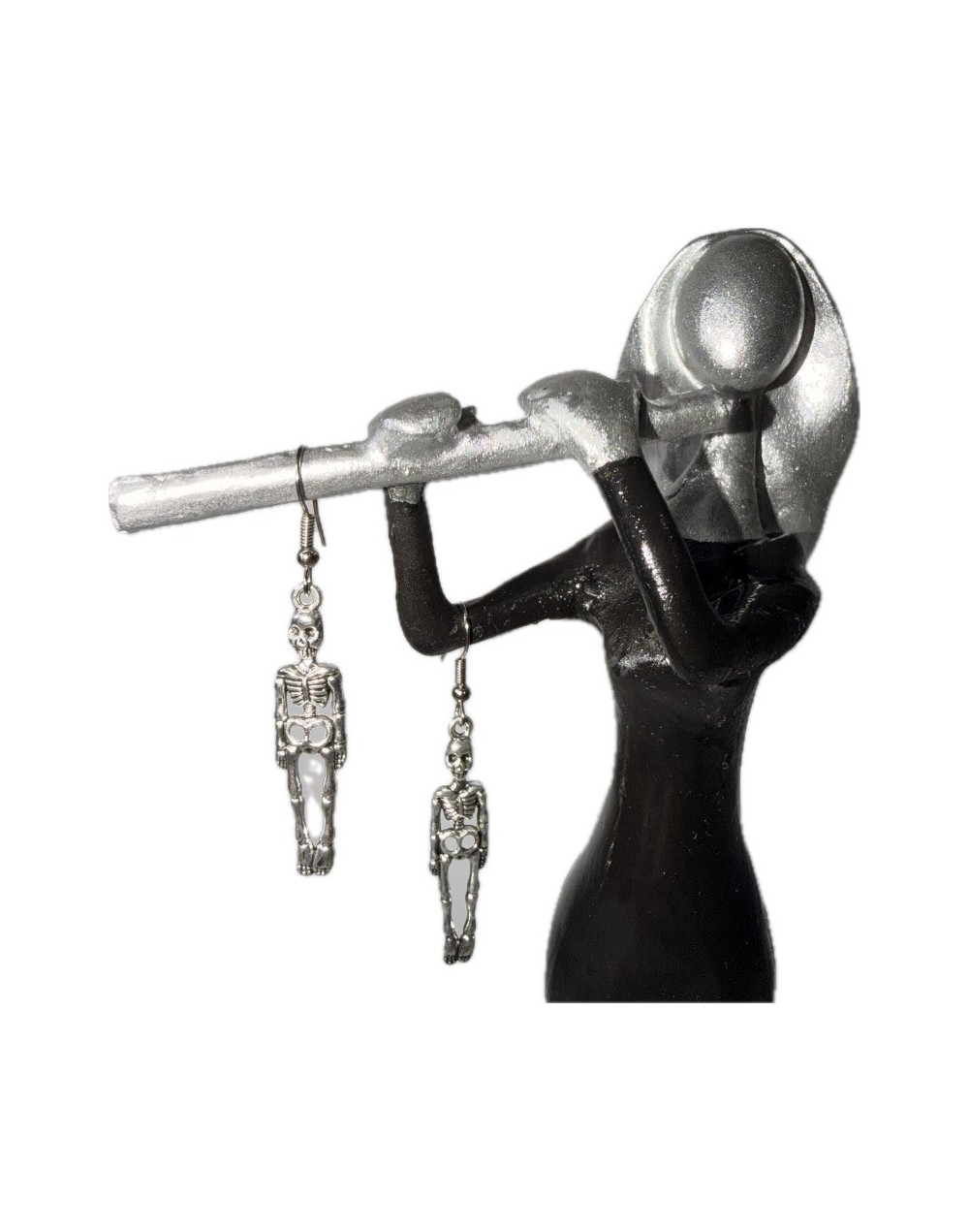 ARETES EN FANTASIA ESPADAS CALAVERICAS 