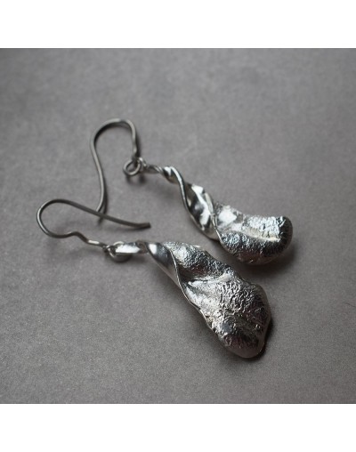 Pendientes largos hojas secas