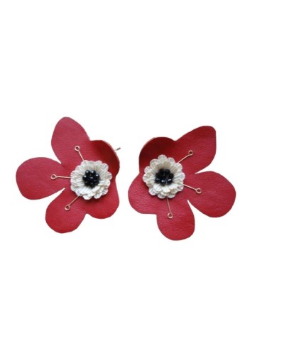 MAXIARETES EN CUERO EN FORMA DE FLOR 