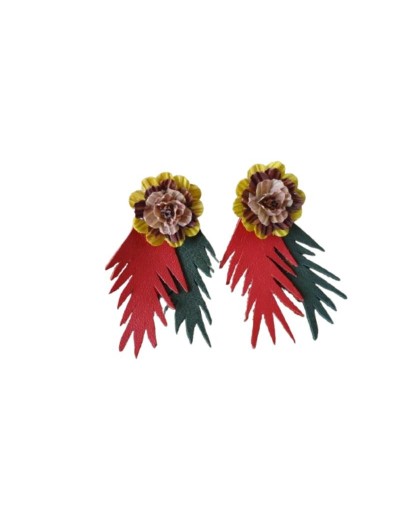 ARETES RAMAS EN CUERO Y FLOR EN AMERO