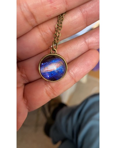 Collar universo