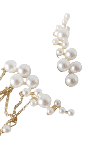 Aretes largos de perlas