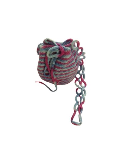 MINI MOCHILA TEJIDA MORA
