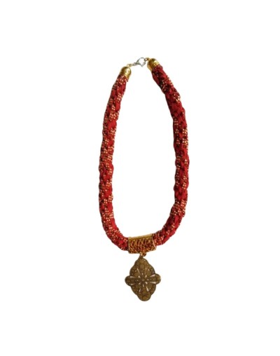 Collar Kumihimo Cuerina Rojo Con Dije Dorado 44 Cm