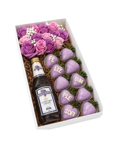 Caja Especial con 10 Fresas, Vino y Rosas Personalizadas