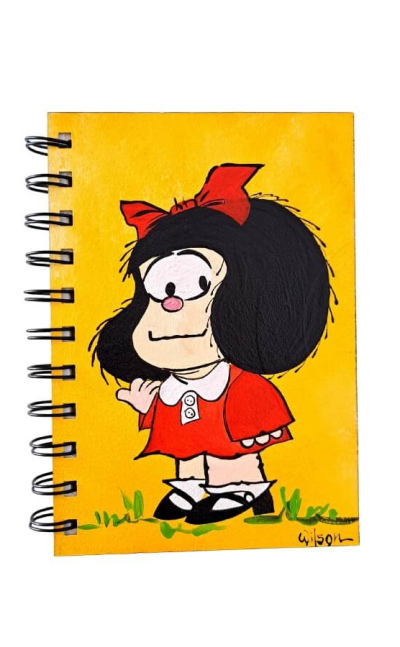 Libreta Mafalda en disco de vinilo pintada a mano