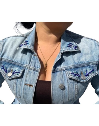 Chaqueta intervenida artesanalmente