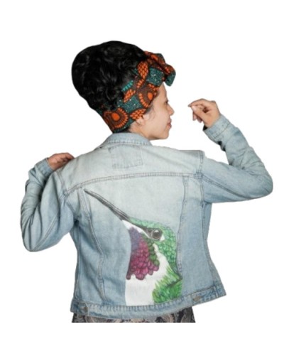 Chaqueta intervenida artesanalmente