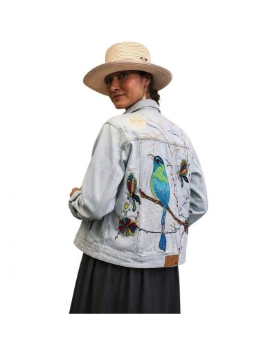 Chaqueta Denim femenina con diseñopintado a mano