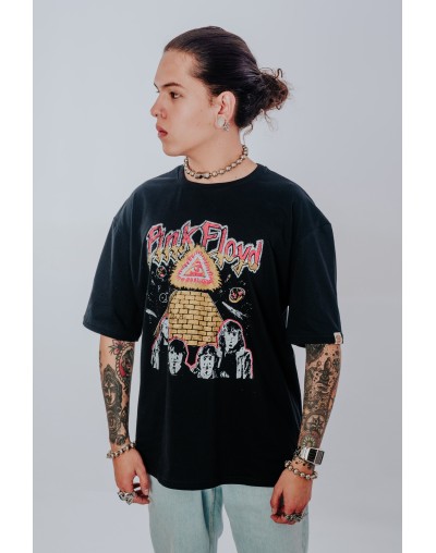CAMISETA PINK FLOYD PYRAMID OVERSIZE NEGRA UNISEX