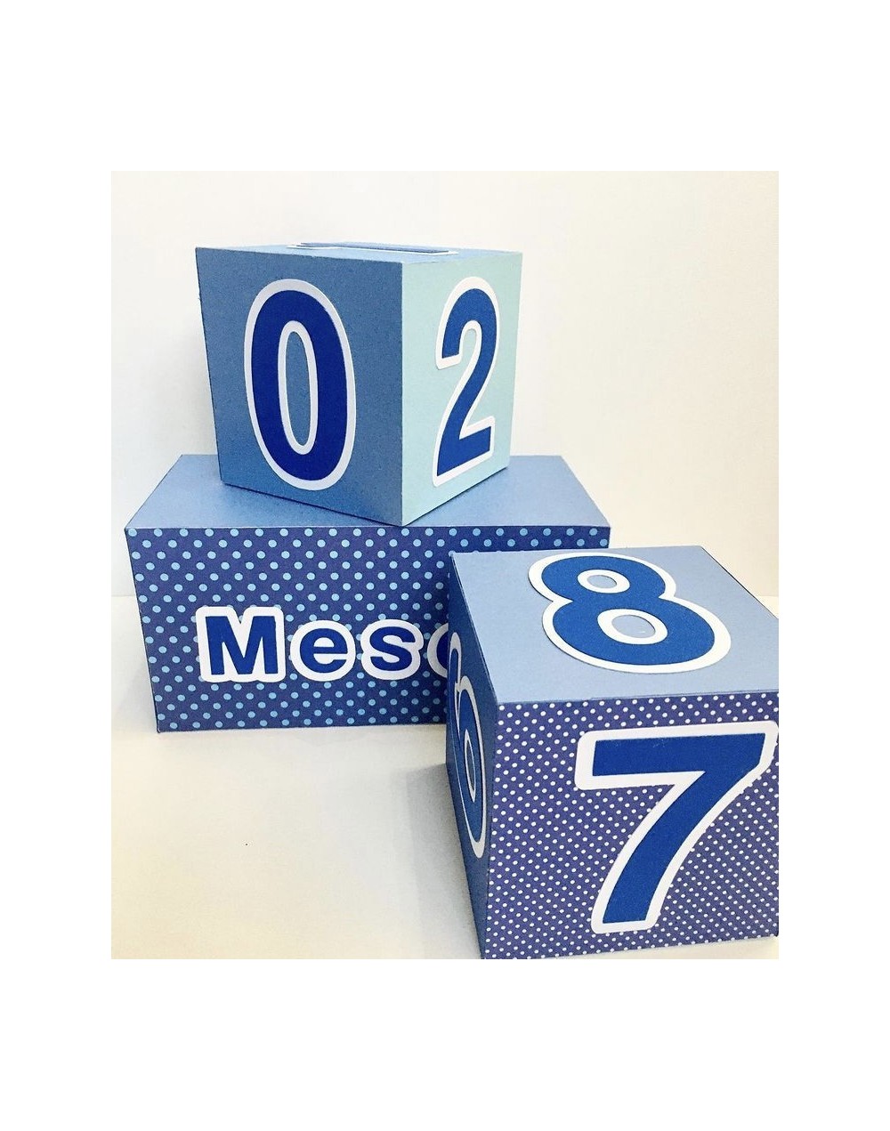 Cubos Meses