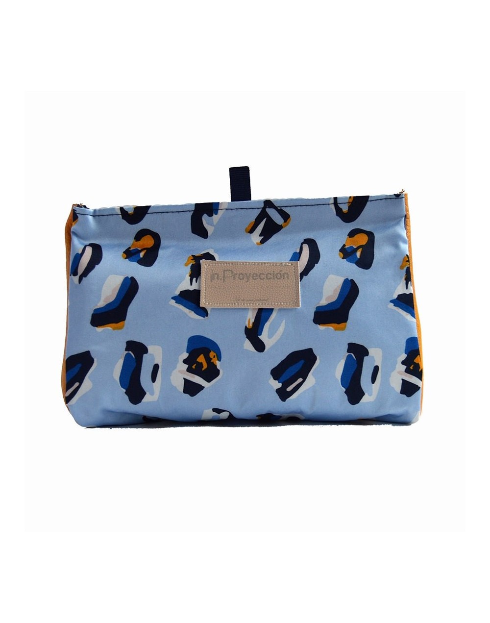 Kit de aseo personal azul estampado