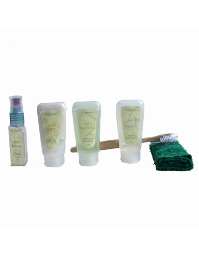 Kit de aseo personal azul estampado