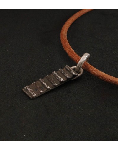 Collar Huella Pequeño – Cuero