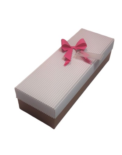 Caja rectangular tapa corrugada blanca