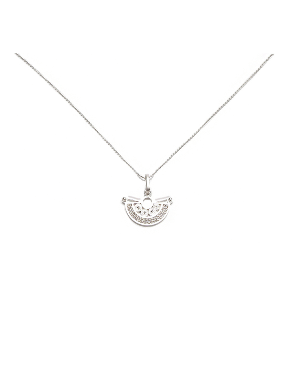 Cadena con dije precolombino en plata 