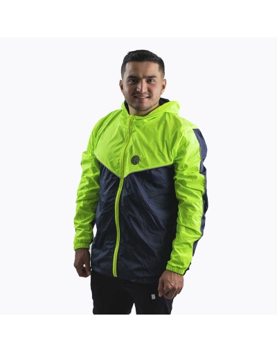 Chaqueta deportiva rompevientos con forro interno azul