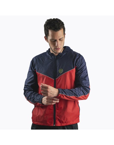 Chaqueta deportiva rompevientos con forro interno roja