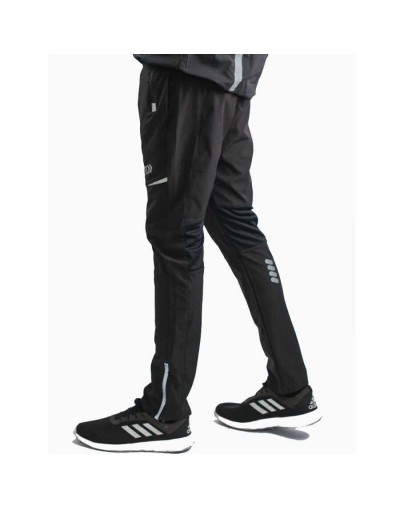 Pantalón deportivo cortavientos hombre multideporte negro