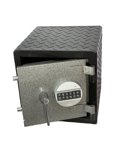Caja fuerte referencia 700 con cerradura digital 