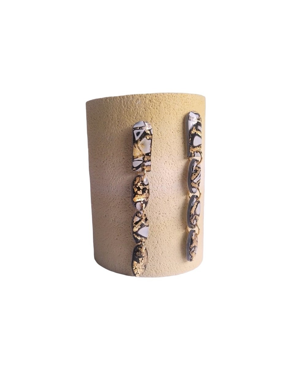 Piedra de chimenea gas redonda blanca. El Chalet