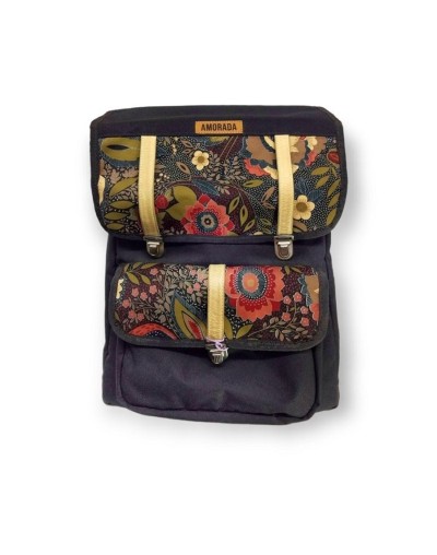 Morral impermeable con apliques en cuero Tequendama