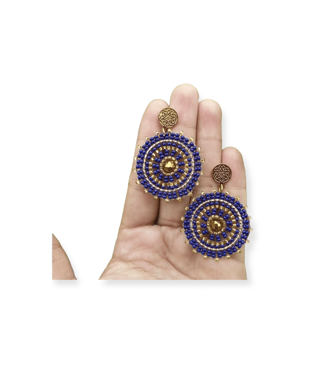 Aretes tejidos en mostacilla