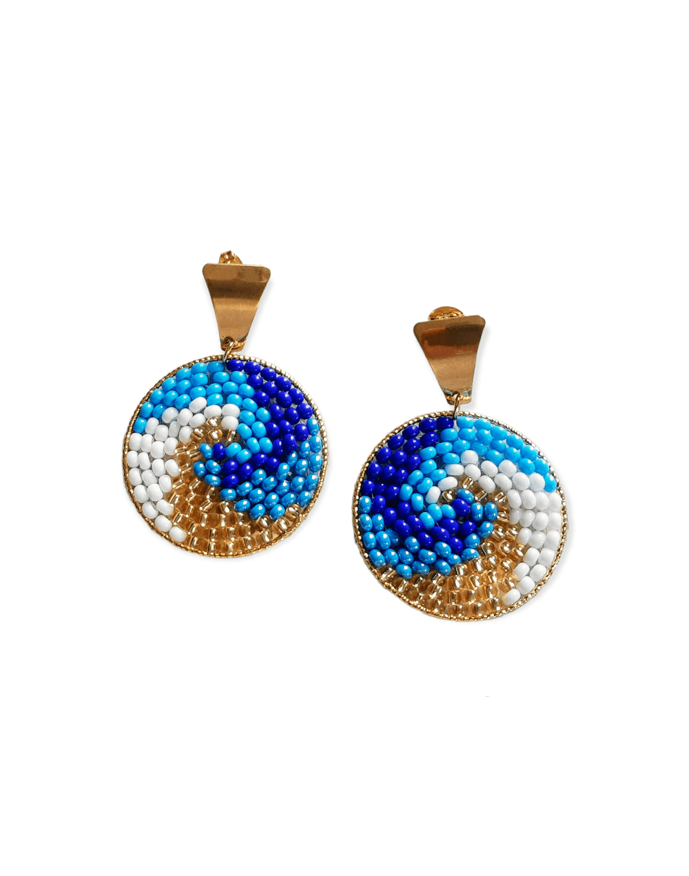 Aretes tejidos en mostacilla